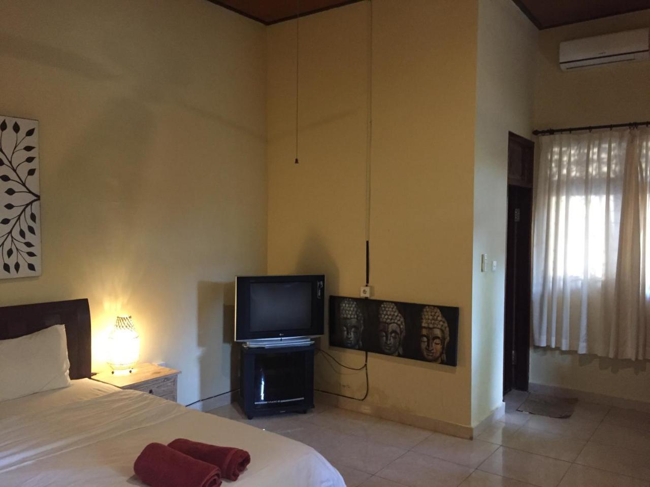 Pande Homestay Canggu  Luaran gambar
